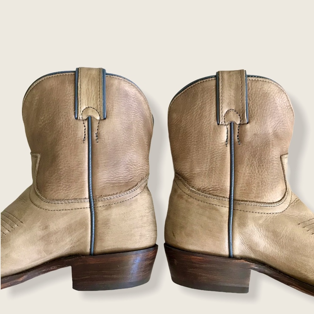 Frye Billy Pull On Taupe Leather Cowboy Short Boot - Picture 12 of 16